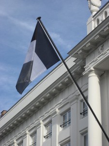 truce flag place des martyrs juan d'outremont